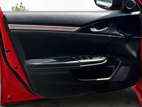 Used 2019 Honda Civic Sport image 21