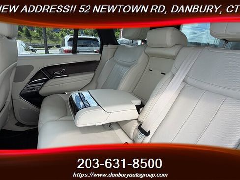 Used 2023 Land Rover Range Rover SE AWD/4WD image 19