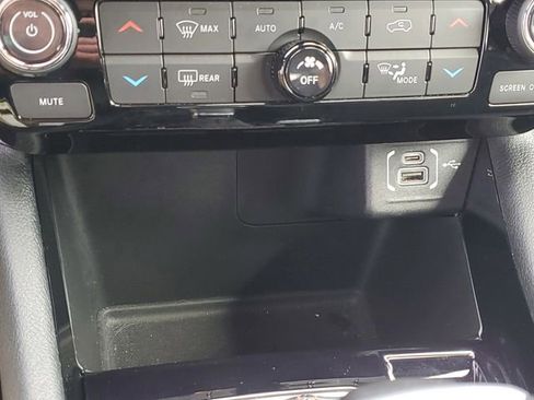 Used 2023 Jeep Compass Trailhawk w/ Trailhawk Convenience Group image 23