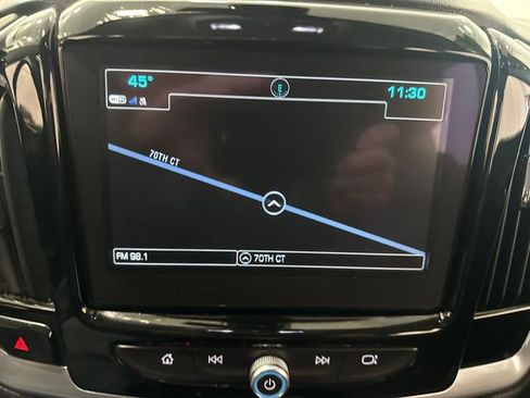 Used 2019 Chevrolet Traverse Premier image 19