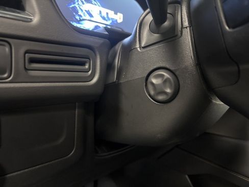 Used 2024 GMC Yukon AT4 image 17