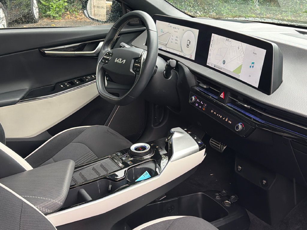 Certified 2024 Kia EV6 GT-Line RWD image 11
