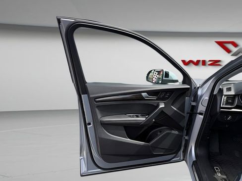 Used 2019 Audi Q5 2.0T Premium Plus w/ Premium Plus Package image 13