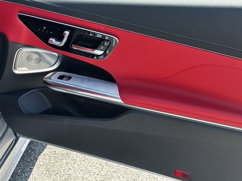 New 2026 Mercedes-Benz CLE 450 4MATIC Coupe image 17