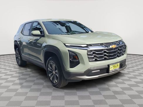 New 2026 Chevrolet Equinox LT w/ LPO, Floor Liner Package image 2