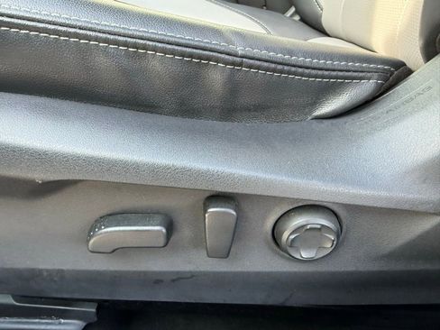 Used 2023 Subaru Outback Limited image 23