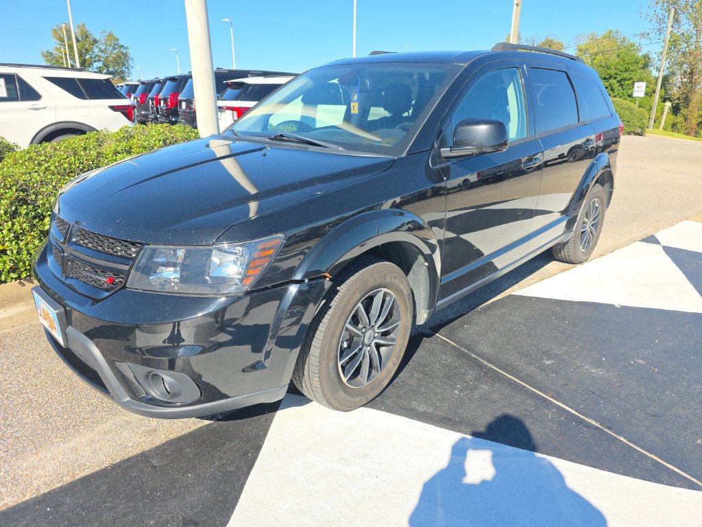 Used 2019 Dodge Journey SE w/ Connectivity Group AWD/4WD image 1