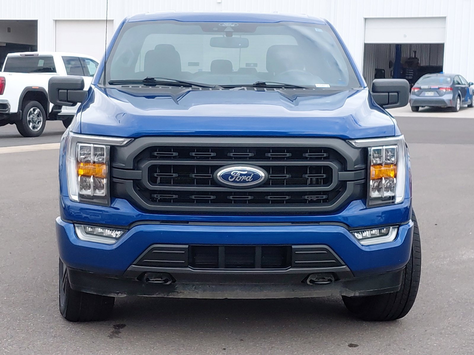 Used 2022 Ford F150 XLT w/ Equipment Group 302A High AWD/4WD image 12