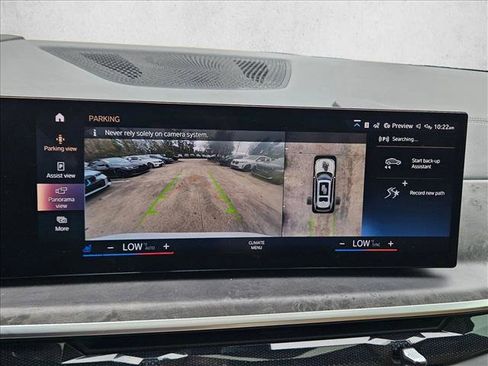 Used 2023 BMW X7 xDrive40i w/ Premium Package image 14