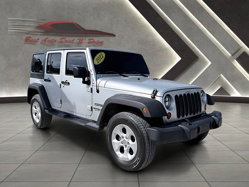 Used 2012 Jeep Wrangler Unlimited Sport AWD/4WD image 10