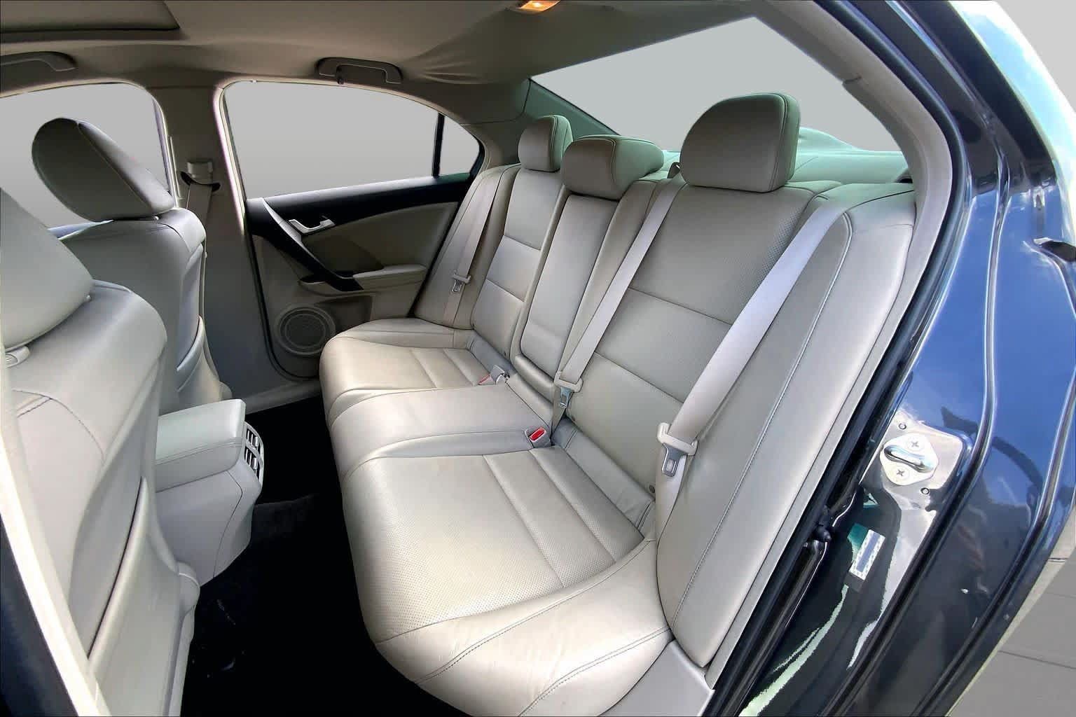 Used 2011 Acura TSX V6 Sedan FWD image 20