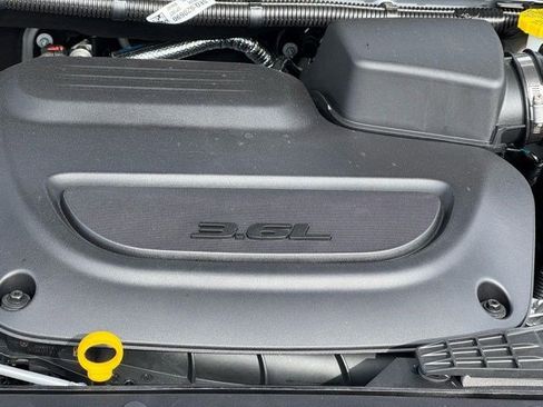 New 2026 Chrysler Pacifica Limited w/ S Appearance Package image 46