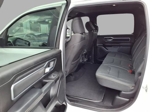 Used 2025 RAM 1500 Big Horn AWD/4WD image 24