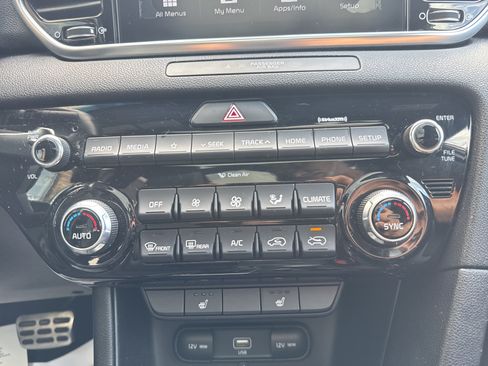 Used 2020 Kia Sportage S w/ S Premium Package AWD/4WD image 16