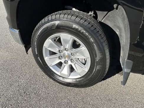 Used 2025 Chevrolet Silverado 1500 LT image 28