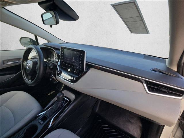 Used 2021 Toyota Corolla LE FWD image 19