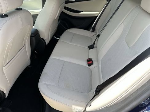 Certified 2023 Buick Encore GX Preferred FWD image 26