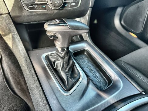 Used 2020 Dodge Charger Scat Pack image 26