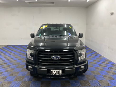 Used 2017 Ford F150 XLT w/ Equipment Group 302A Luxury image 7