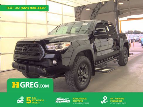 Used 2017 Toyota Tacoma TRD Off-Road w/ Tow Package (A/T) AWD/4WD image 1