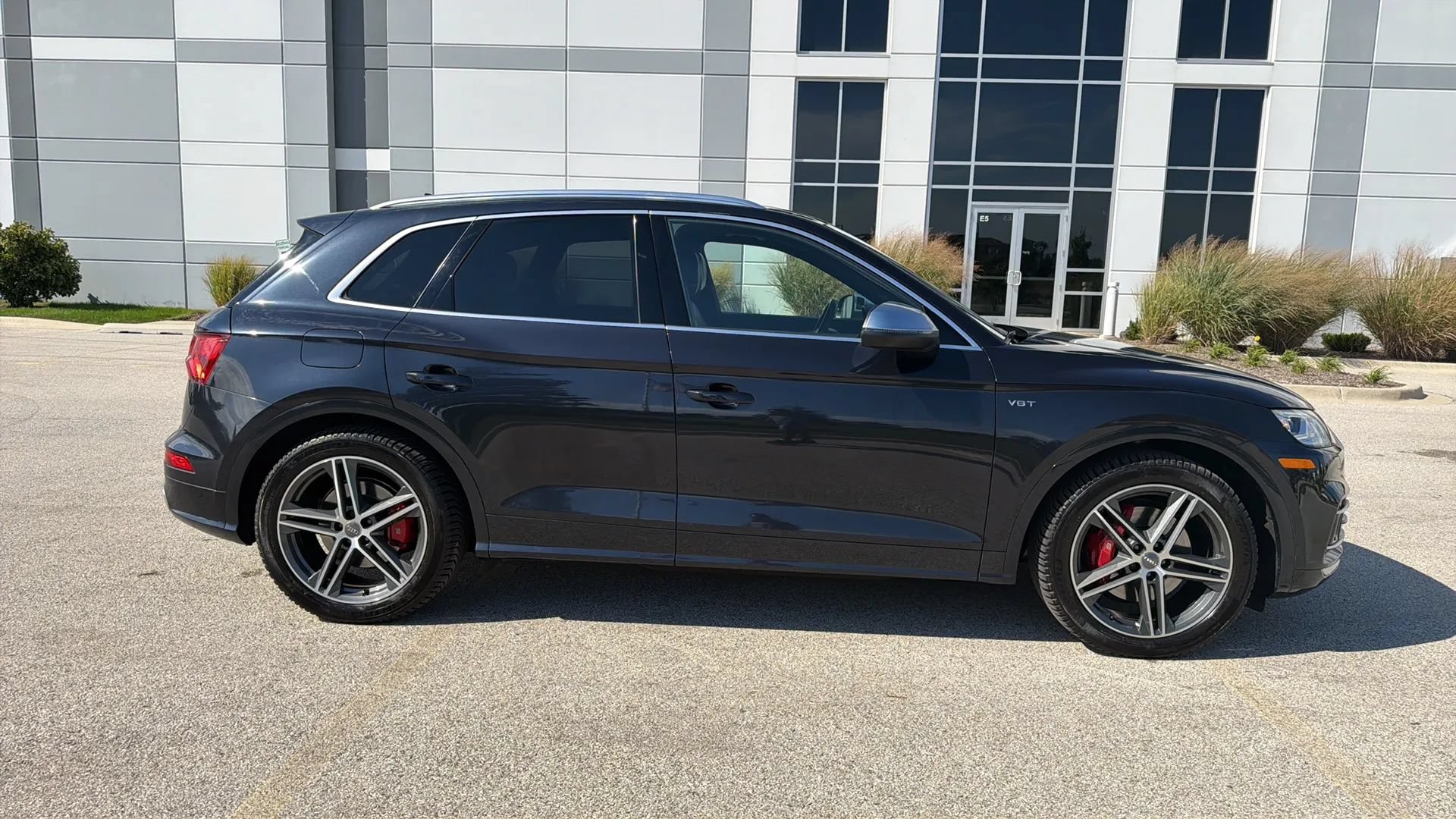 Used 2018 Audi SQ5 Prestige AWD/4WD image 4