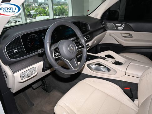 Used 2020 Mercedes-Benz GLE 350 4MATIC image 5