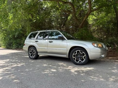 Used 2006 Subaru Forester 2.5X AWD/4WD image 8