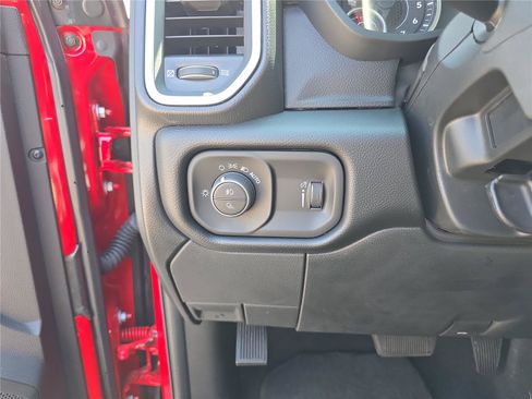 Used 2026 RAM 2500 Big Horn AWD/4WD image 33