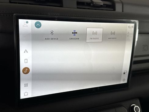 Certified 2025 Land Rover Defender 110 S image 19