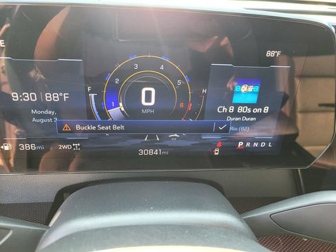Used 2025 Chevrolet Traverse Z71 AWD/4WD image 30