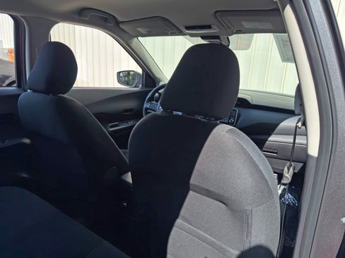 Used 2024 Nissan Kicks S FWD image 30