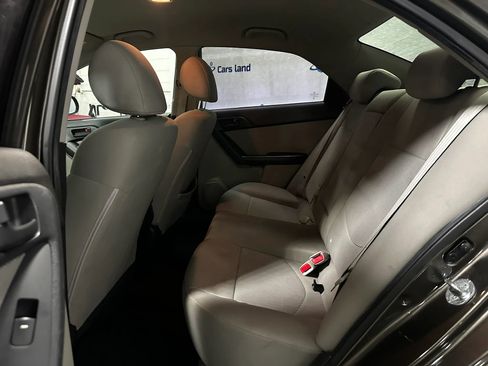 Used 2011 Kia Forte EX image 14