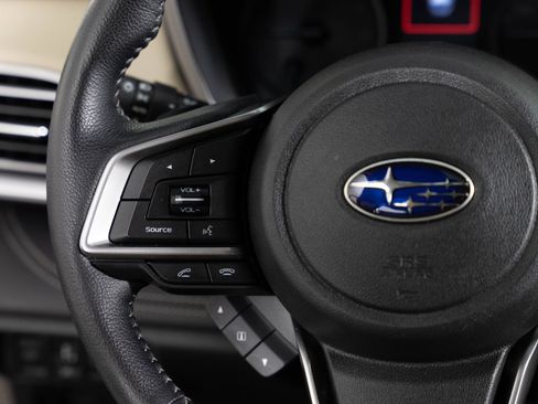 Used 2020 Subaru Outback Limited AWD/4WD image 30