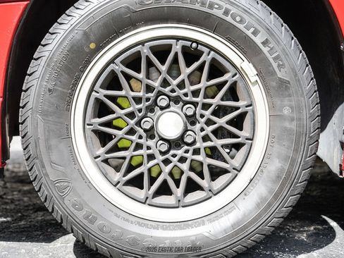 Used 1988 Pontiac Fiero GT RWD image 51