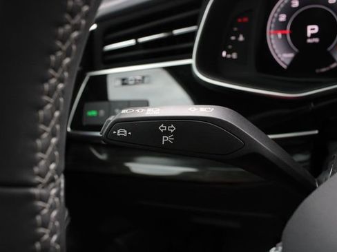 Used 2025 Audi Q7 3.0T Premium Plus w/ Premium Plus Package image 12