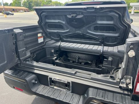 Used 2018 Honda Ridgeline Black Edition image 19