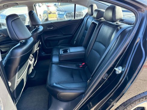 Used 2016 Honda Accord EX-L image 16