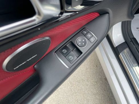 Used 2014 Mercedes-Benz SLK 350 image 35