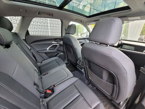 Certified 2025 Audi Q5 Premium Plus AWD/4WD image 19