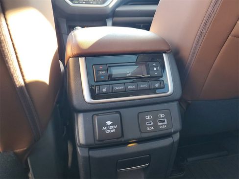 Used 2023 Subaru Ascent Touring image 15