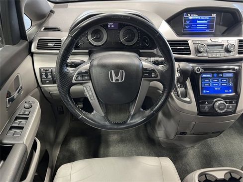 Used 2015 Honda Odyssey EX-L image 17
