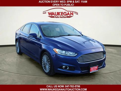 Used 2015 Ford Fusion Titanium FWD image 4