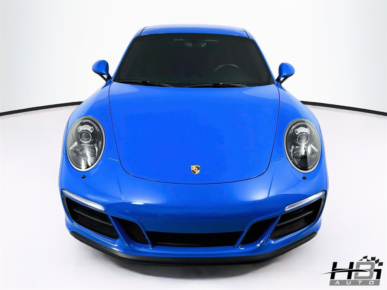 Used 2018 Porsche 911 Carrera GTS RWD image 2