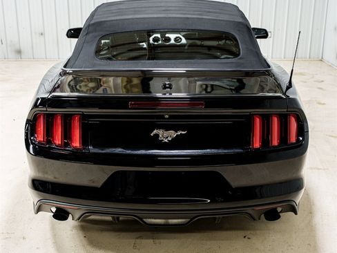 Used 2015 Ford Mustang Premium image 6