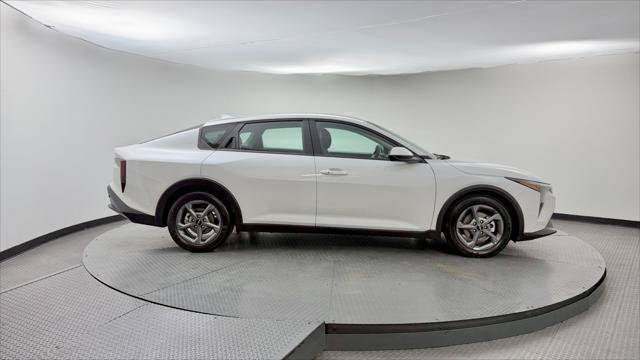 Used 2025 Kia K4 FWD image 9
