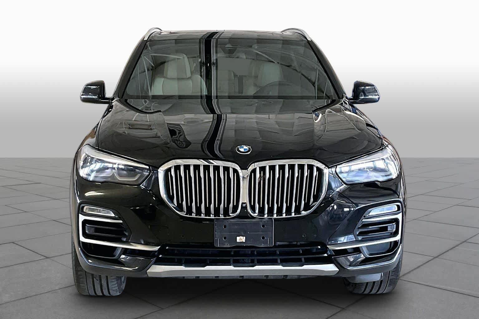 Used 2021 BMW X5 sDrive40i w/ Premium Package 2 RWD image 3