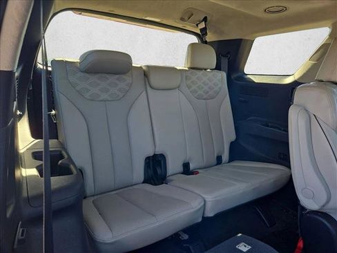 Used 2021 Hyundai Palisade Calligraphy image 22