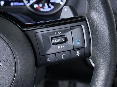 Certified 2023 Nissan Rogue SV image 14