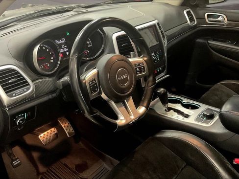 Used 2012 Jeep Grand Cherokee SRT8 w/ Luxury Group II AWD/4WD image 14