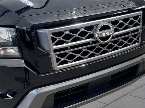Certified 2022 Nissan Frontier SV w/ Technology Package RWD image 29